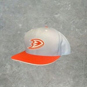 ☀️ Mitchell and Ness Anaheim Ducks Two Tone Fitted Hat Size 7 5/8 Gray/Orange